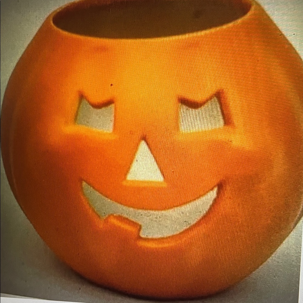VTG Hallmark Orange Halloween Jack O Lantern Votive Candle Holder